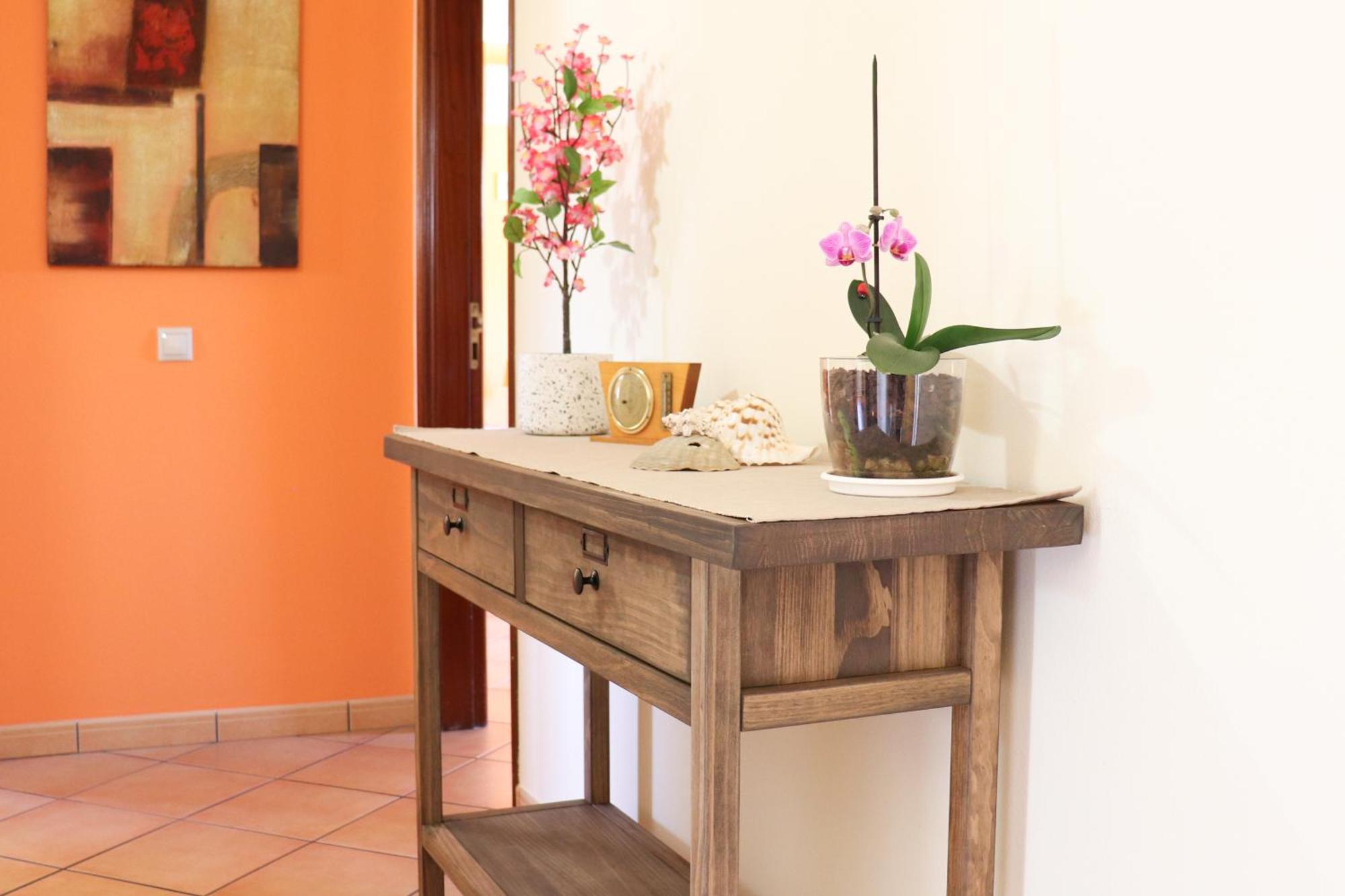 Villa Eber - Independent 1 & 2 Bedroom Apartments, Pool, Air Con, Fast Wi-Fi, Near Old Town Of Albufeira And Beaches מראה חיצוני תמונה